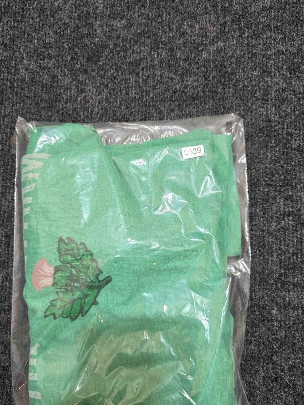The Olde Farm Golf Course Tee XL Green Next Level Apparel Soft Graphic T‑Shirt S - Picture 2 of 8